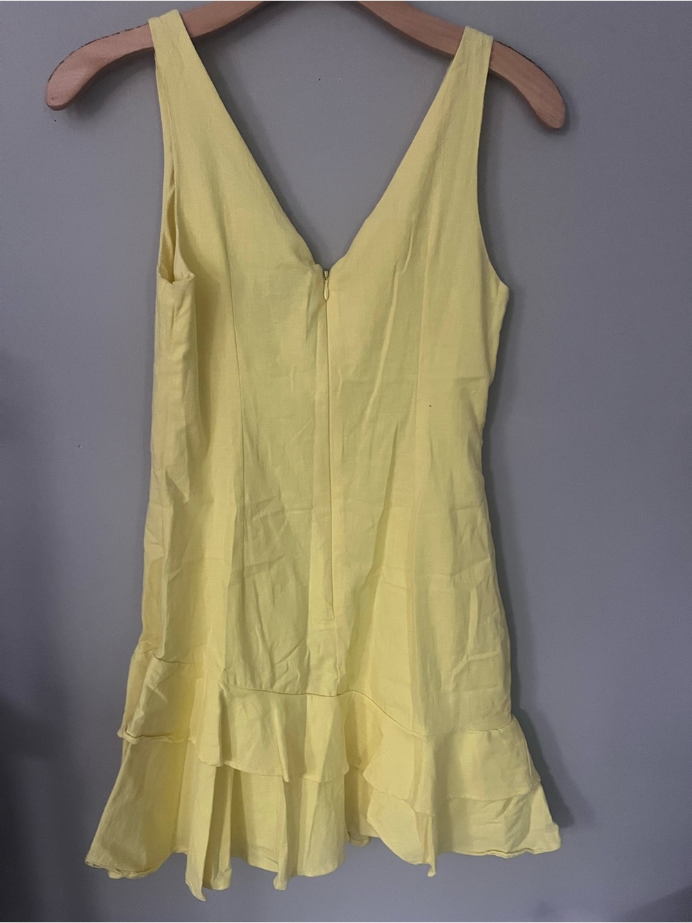 HELOO MOLLY Yellow V-Neck Ruffle Hem Sundress - Picture 3 of 4